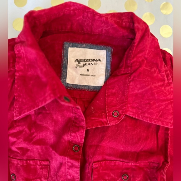 Arizona Jean Company Crimson Sleeveless Shirt - Picture 2 of 2